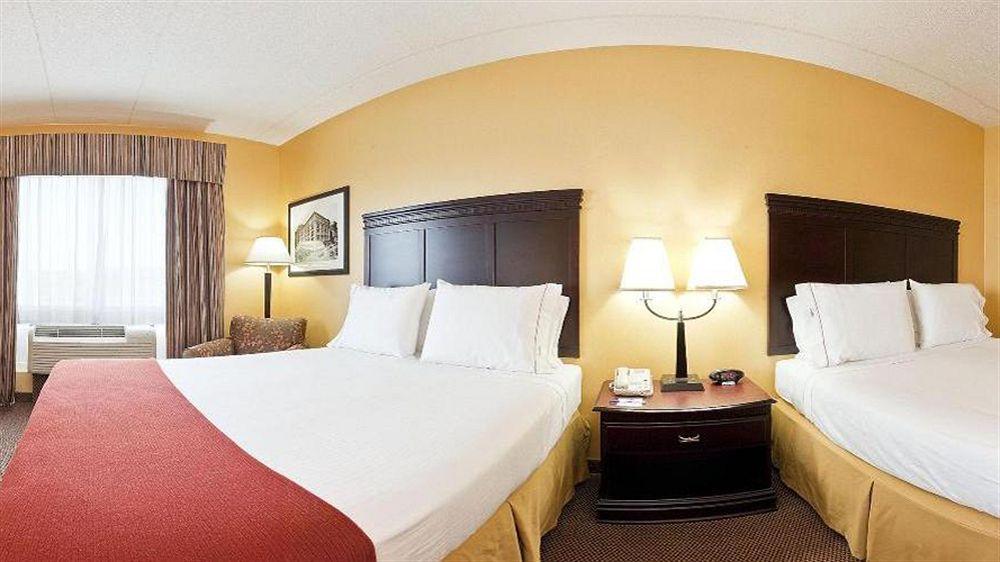 Holiday Inn Express Hotel & Suites Louisville South-Hillview, An Ihg Hotel Dış mekan fotoğraf